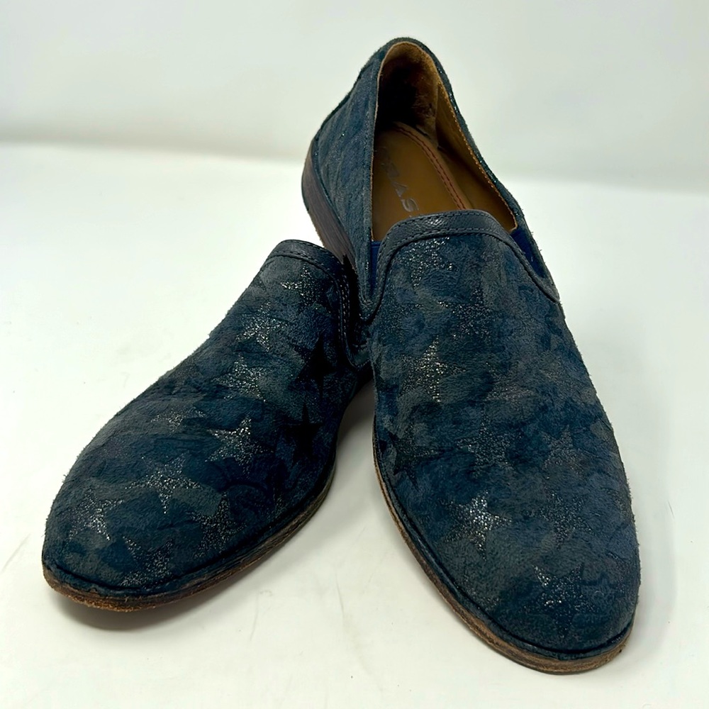Trask Blue & Silver Star Slip-On Loafers Size 7 Excellent Condition